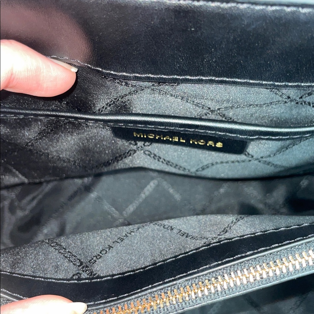 Michael Kors ‘Bleecker’ Satchel - Picture 15 of 16